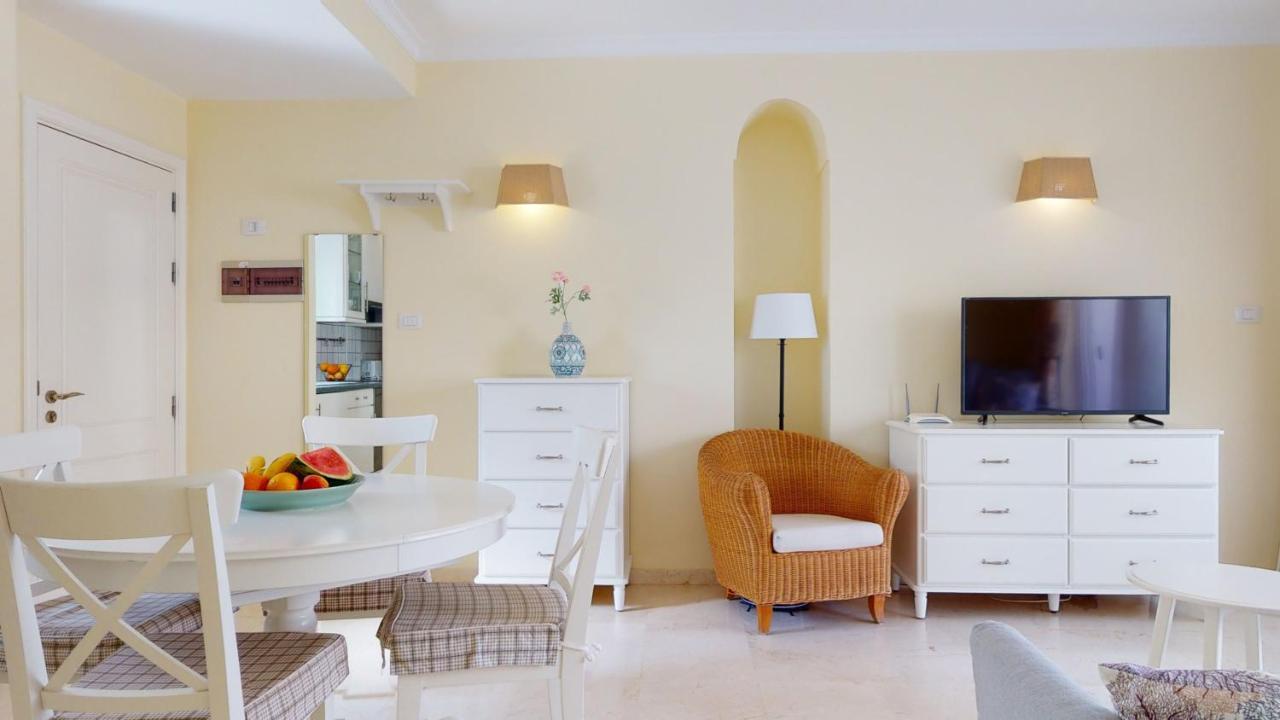 Schoene Wohnung Direkt Am Meer Mit Meerblick, Wlan Puerto De Mogan Eksteriør billede